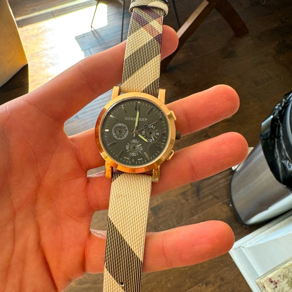 Burberry watch & band (38mm)